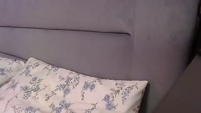 Snapshot of Viktoriiya_bald chatting on March 4, 10:46 am Viktoriiya bald online show from March 4, 10:46 am