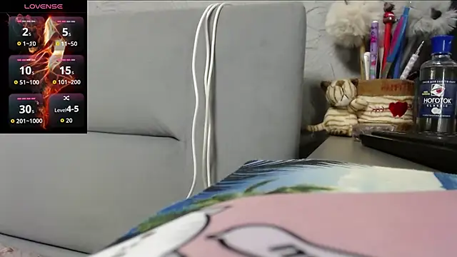 Snapshot of Viktoriiya_bald chatting on September 18, 1:52 am Viktoriiya bald online show from September 18, 1:52 am