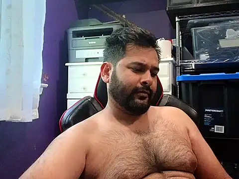 Snapshot of Sakhtlaundaz chatting on October 14, 8:42 pm Sakhtlaundaz online show from October 14, 8:42 pm
