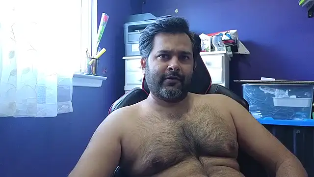 Snapshot of Sakhtlaundaz chatting on January 8, 4:22 pm Sakhtlaundaz online show from January 8, 4:22 pm
