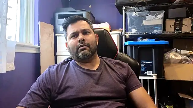 Sakhtlaundaz online show from February 15, 9:25 pm