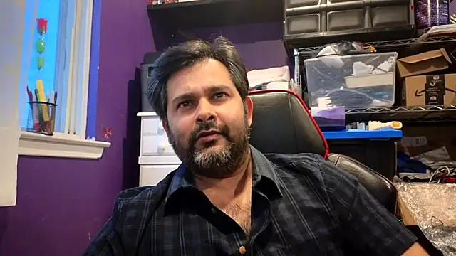 Sakhtlaundaz online show from January 8, 9:54 pm