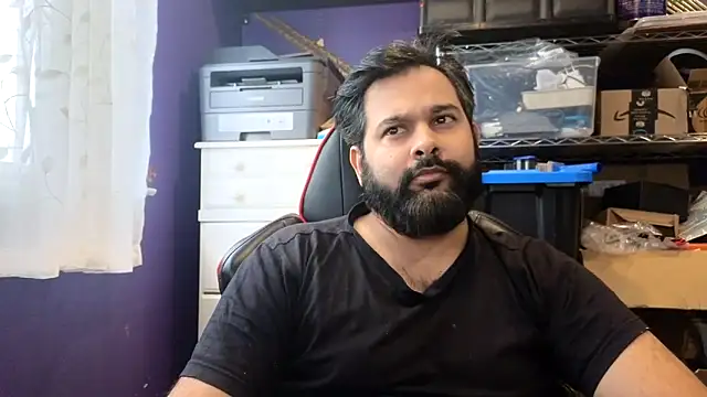 Sakhtlaundaz online show from December 18, 3:05 pm