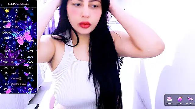 Snapshot of siddhixxx_592 chatting on January 18, 3:49 pm siddhixxx 592 online show from January 18, 3:49 pm