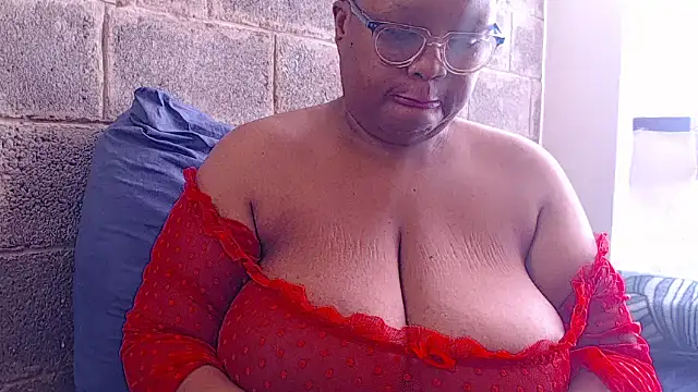 PASION THUNDERX23 online show from October 16, 6:10 am