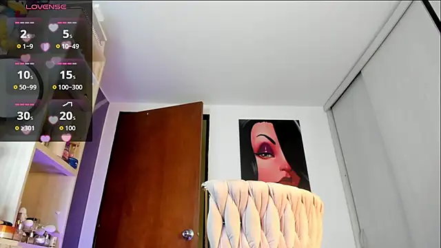 REAL SCARLETBRIGHT online show from July 5, 8:59 pm