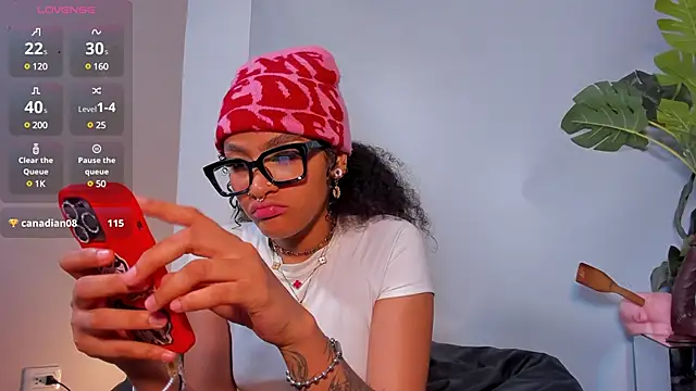 ZENDAMILLER online show from March 23, 12:58 am