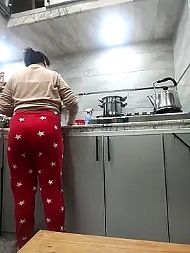 lolo890 online show from April 9, 9:21 pm