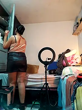 lolo890 online show from February 5, 11:22 pm