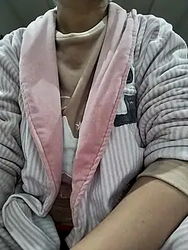 lolo890 online show from March 12, 7:29 pm