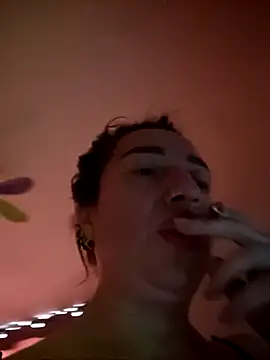 Yashira Jaziri online show from January 14, 5:05 pm