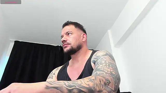 musclemonster31 online show from September 23, 4:30 am