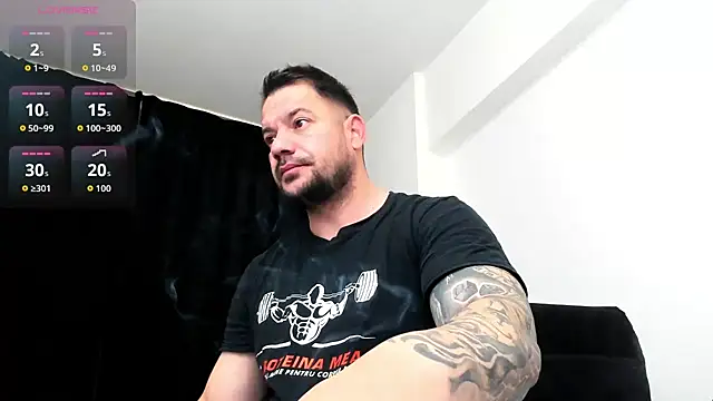 musclemonster31 online show from December 5, 9:19 am