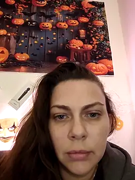 Snapshot of LEAsquirt91 chatting on November 28, 1:00 pm LEAsquirt91 online show from November 28, 1:00 pm