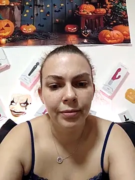 Snapshot of LEAsquirt91 chatting on November 16, 11:48 am LEAsquirt91 online show from November 16, 11:48 am