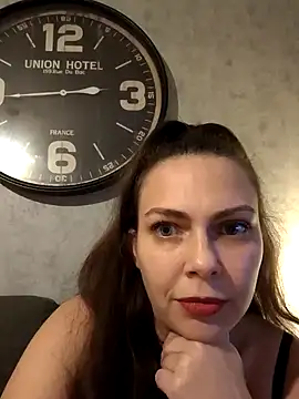 Snapshot of LEAsquirt91 chatting on January 31, 1:54 am LEAsquirt91 online show from January 31, 1:54 am