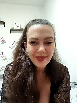 Snapshot of LEAsquirt91 chatting on February 6, 10:32 pm LEAsquirt91 online show from February 6, 10:32 pm