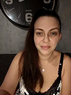 Snapshot of LEAsquirt91 chatting on March 22, 12:49 am LEAsquirt91 online show from March 22, 12:49 am