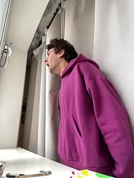 Snapshot of ETHAN_MOORE chatting on September 16, 1:01 pm ETHAN MOORE online show from September 16, 1:01 pm