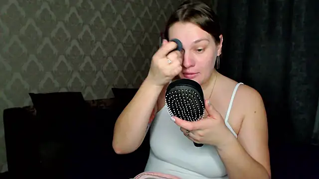 Snapshot of EndlessLustX chatting on January 15, 12:51 am EndlessLustX online show from January 15, 12:51 am