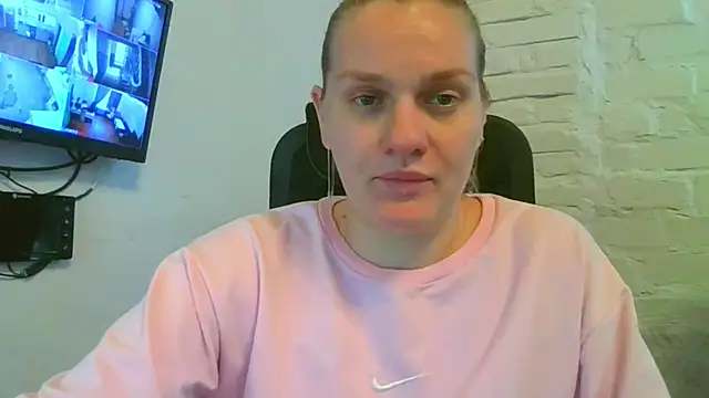 Snapshot of EndlessLustX chatting on September 24, 7:59 am EndlessLustX online show from September 24, 7:59 am