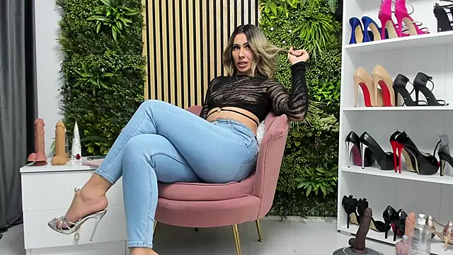 sweetcherry30 online show from February 6, 7:21 pm