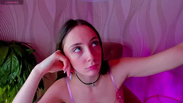 Lexi Split online show from January 9, 2:29 am