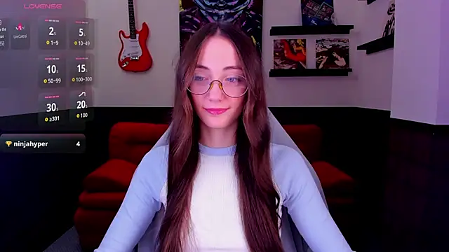 Lexi Split online show from June 15, 1:39 am