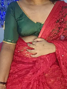 Snapshot of Malluivaniya chatting on July 3, 6:09 am Malluivaniya online show from July 3, 6:09 am