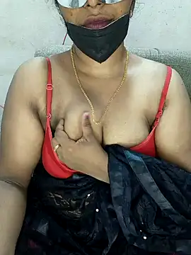 Malluivaniya online show from December 6, 8:01 pm