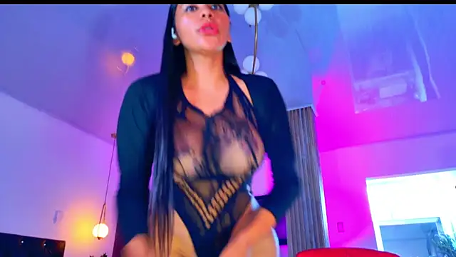 Snapshot of SQUIRT4UMEGAN chatting on June 19, 4:57 pm SQUIRT4UMEGAN online show from June 19, 4:57 pm