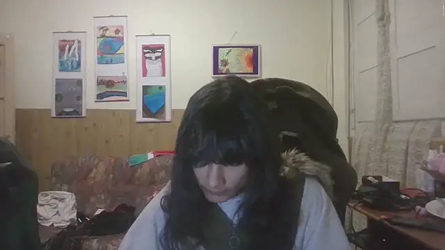 Snapshot of calliemaggotbone chatting on November 27, 6:47 am calliemaggotbone online show from November 27, 6:47 am