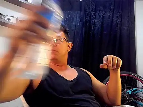 pedropicapi online show from April 14, 4:12 pm