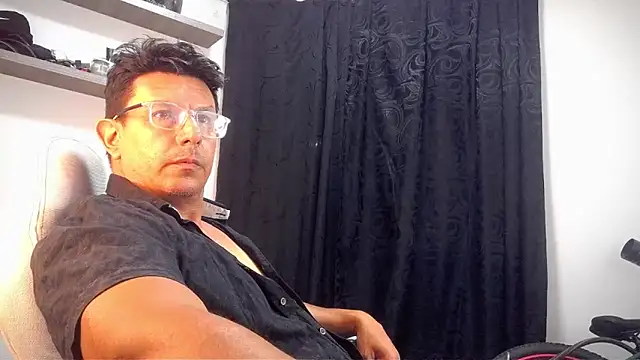 pedropicapi online show from May 2, 3:56 am