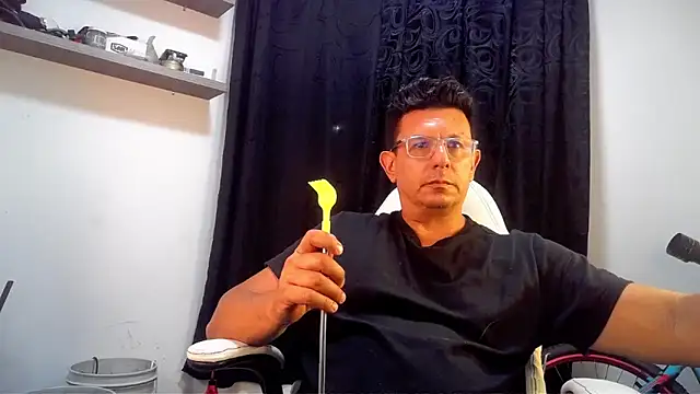 pedropicapi online show from April 24, 3:41 am