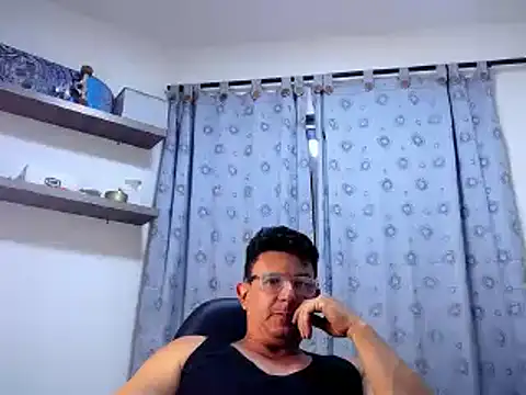 pedropicapi online show from March 5, 4:13 am