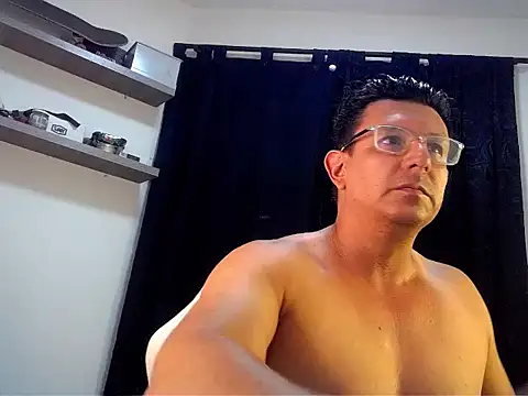 pedropicapi online show from March 18, 11:16 pm