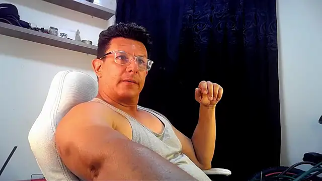 pedropicapi online show from April 28, 11:20 pm