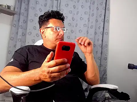 Snapshot of pedropicapi chatting on October 28, 12:00 am pedropicapi online show from October 28, 12:00 am