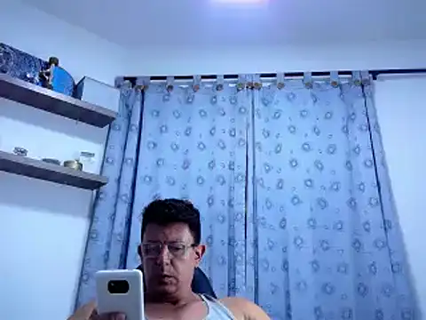 pedropicapi online show from March 13, 10:32 pm