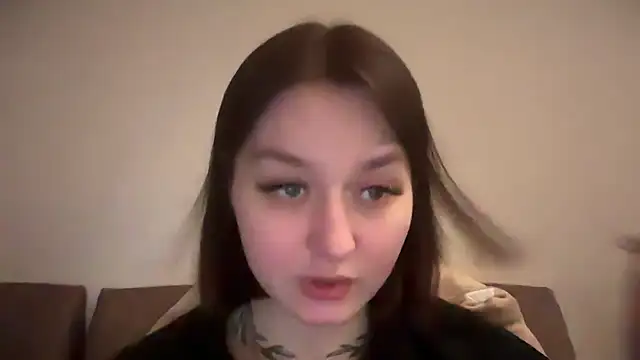 Snapshot of Isabel-Bailey chatting on February 5, 10:22 pm Isabel-Bailey online show from February 5, 10:22 pm