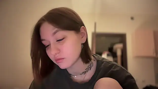 Snapshot of Isabel-Bailey chatting on February 13, 9:49 pm Isabel-Bailey online show from February 13, 9:49 pm