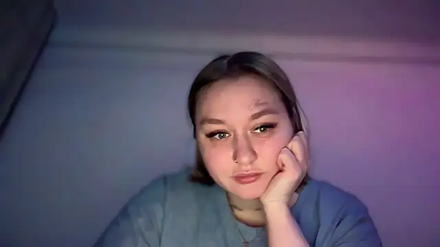 Snapshot of Isabel-Bailey chatting on November 21, 9:25 pm Isabel-Bailey online show from November 21, 9:25 pm