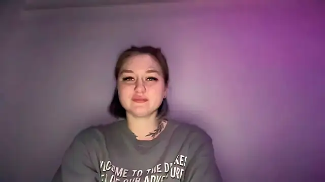 Snapshot of Isabel-Bailey chatting on November 18, 9:07 pm Isabel-Bailey online show from November 18, 9:07 pm