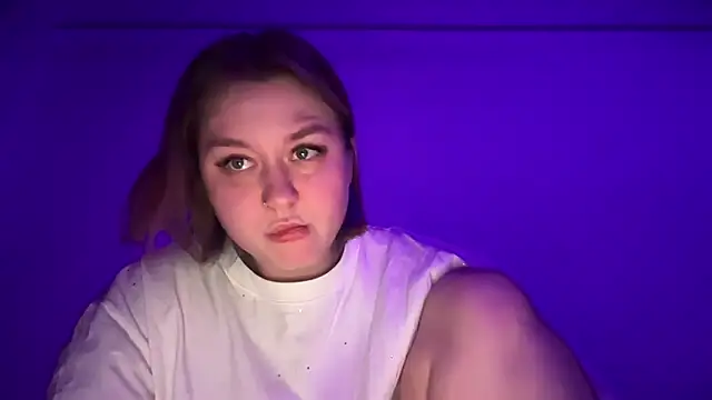 Snapshot of Isabel-Bailey chatting on October 30, 9:01 pm Isabel-Bailey online show from October 30, 9:01 pm