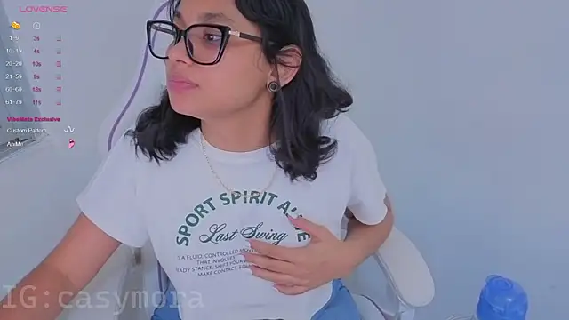 Cuteprincess21 online show from November 26, 12:21 am