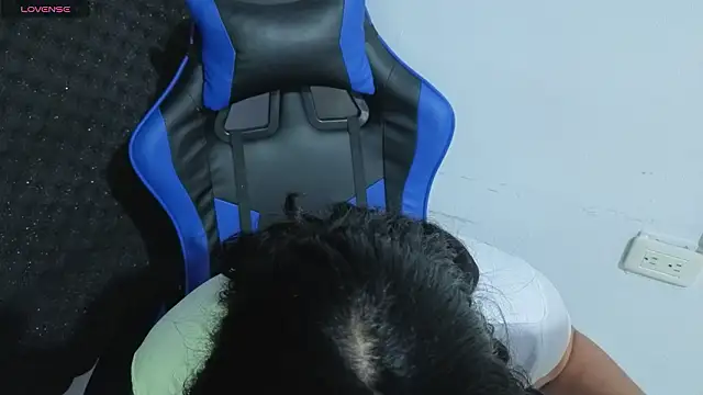 Cuteprincess21 online show from March 4, 11:56 pm