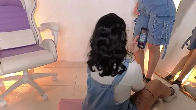 Cuteprincess21 online show from May 30, 2:40 am