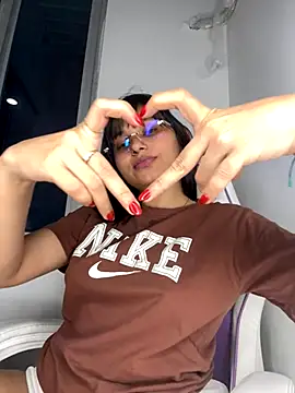 Cuteprincess21 online show from November 2, 3:33 am