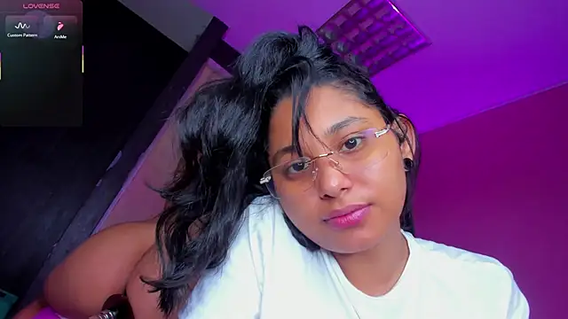 Cuteprincess21 online show from September 25, 1:22 am